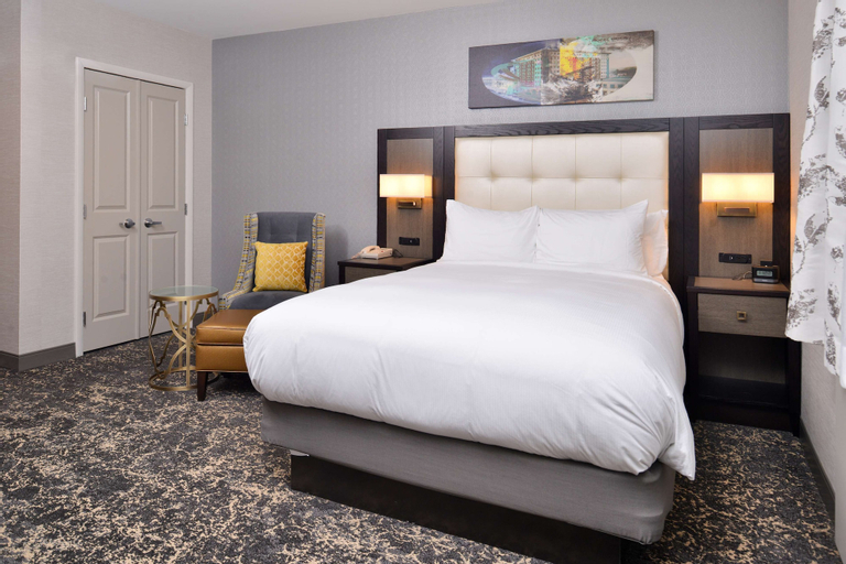 Bedroom 18