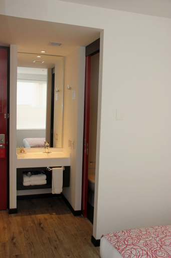 Bathroom 4, Hotel B3 Virrey, Santafé de Bogotá