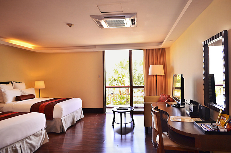 Bedroom 3, Thunderbird Resorts - Rizal, Binangonan