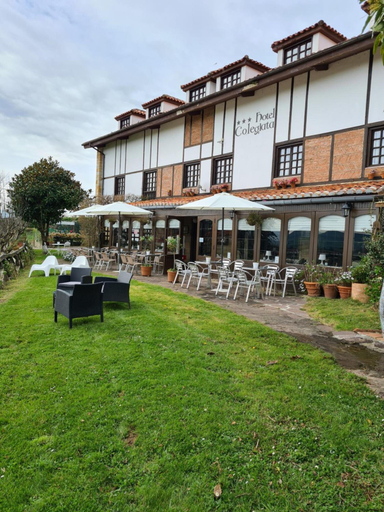 Exterior & Views 2, Hotel Colegiata, Cantabria
