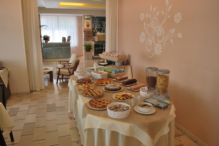 Food & Drinks 4, Hotel Cristoforo Colombo, Forli' - Cesena