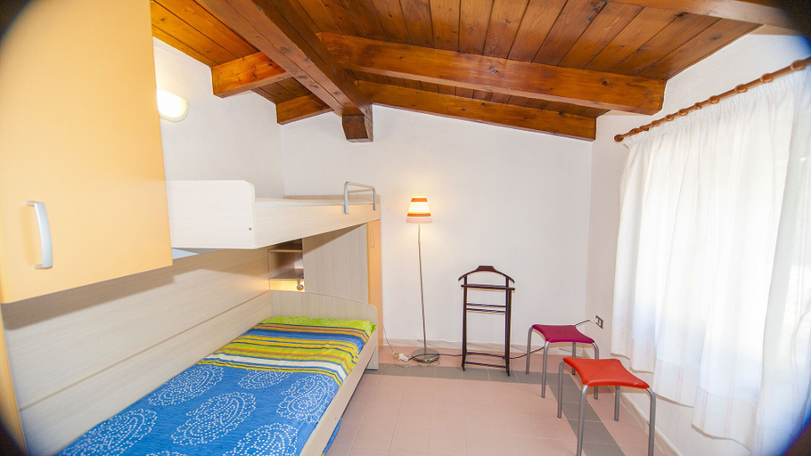 Room 3, Fantastic Sardinia Casa Castas cast01, Nuoro