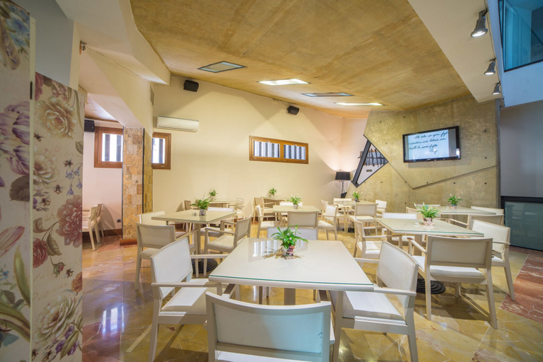 Food & Drinks 5, Hotel Acinipo, Málaga