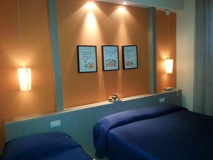 Bedroom 3, Hotel Cavalieri del Tau, Lucca