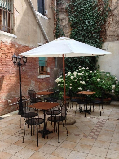 Others 5, Al Portico Guest House Venezia, Venezia