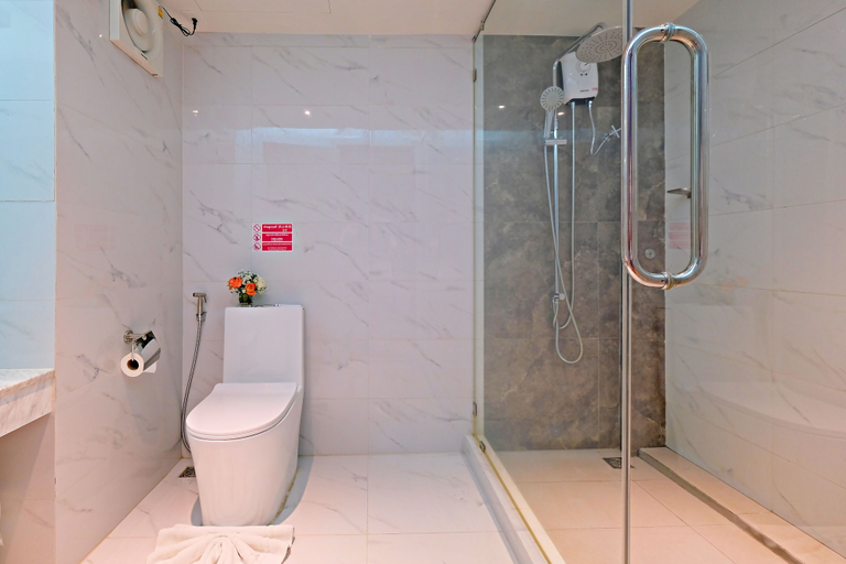 Bathroom 4, Green Lake Resort, Muang Chiang Mai
