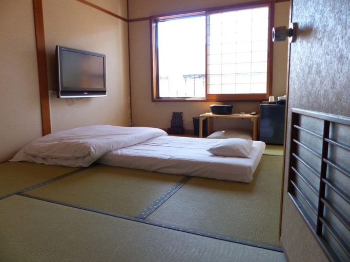Bedroom 4, Minshuku Kuwataniya, Takayama