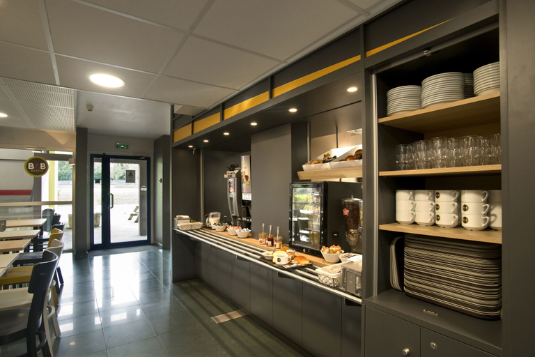 Food & Drinks 5, B&B HOTEL Moulins Toulon‑sur‑Allier, Allier