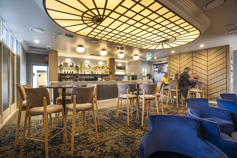 Food & Drinks 5, Nightcap at Pymble Hotel, Sydney