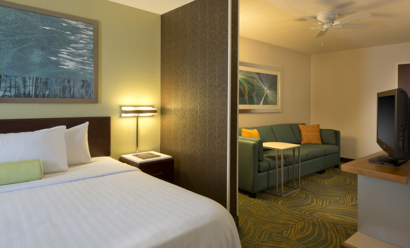 Bedroom 3, Kings Inn & Suites Mason, Warren
