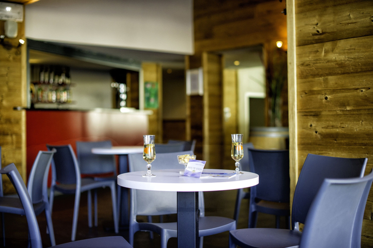 Food & Drinks 5, SOWELL RESIDENCES New Chastillon, Alpes-Maritimes