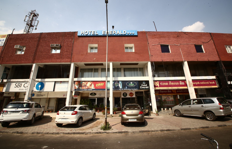 Exterior & Views 2, Hotel Emerald, Chandigarh