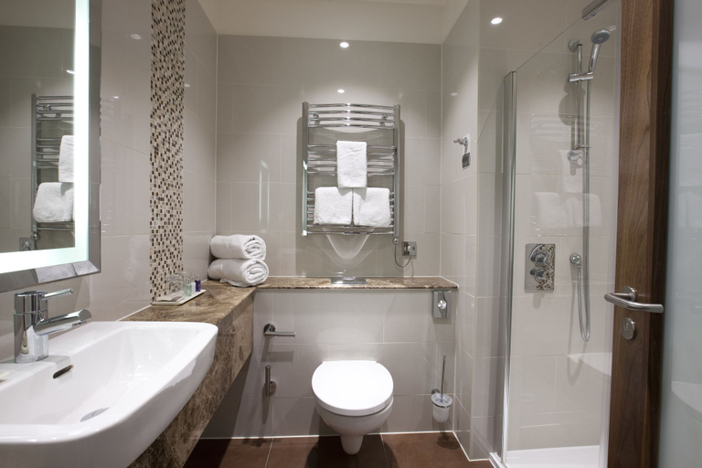 Bathroom 4, Wivenhoe House Hotel, Essex