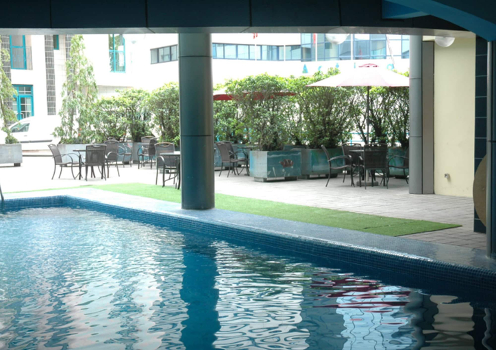 Sport & Beauty, Hotel Prince de Galles, Wouri