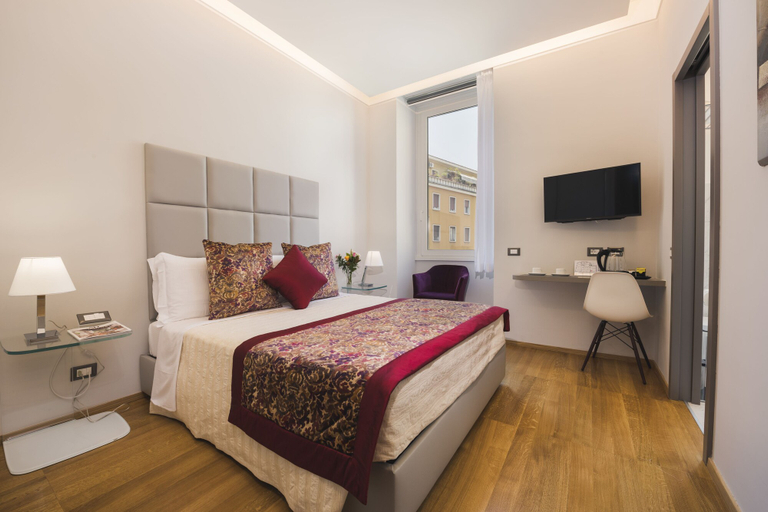 Bedroom 3, Mascherino Suites, Rome