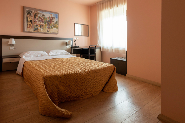 Bedroom 4, L'Anfora, Perugia