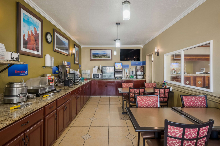 Food & Drinks 5, Best Western Richfield Inn, Sevier