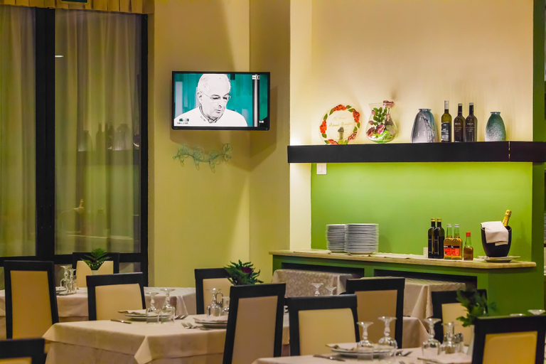 Food & Drinks 5, Hotel Quadrifoglio, Cagliari