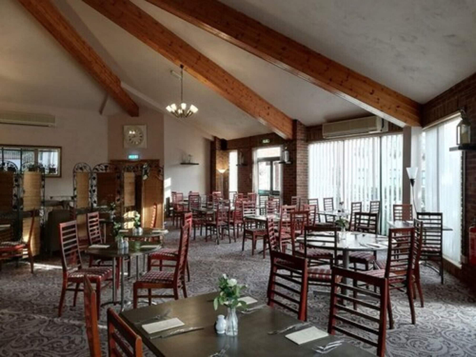 Food & Drinks 5, The Corn Mill Lodge Hotel, Leeds