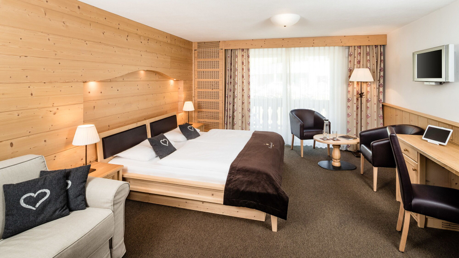 Bedroom 4, Hotel Continental Dolomites, Bolzano