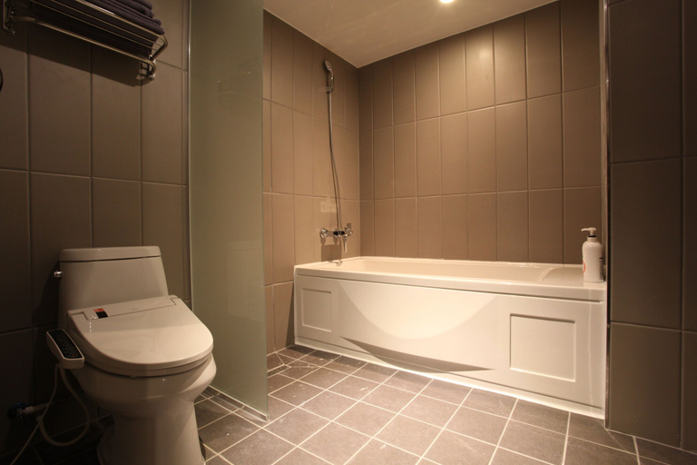 Bathroom 4, Hotel Banwol, Yangju