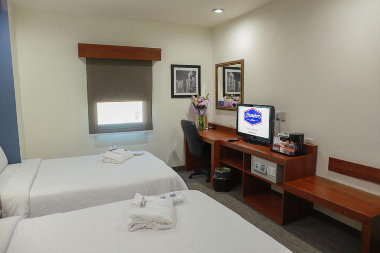 Bedroom 3, Hampton Inn by Hilton San Juan del Rio, San Juan del Río