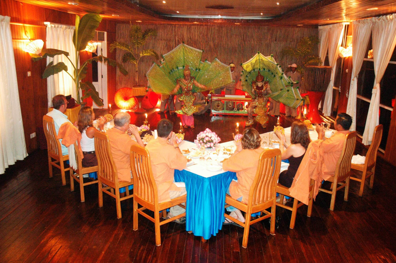 Food & Drinks 5, Paramount Inle Resort, Taunggye