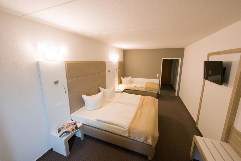 Bedroom 3, Confour Hotel, Region Hannover
