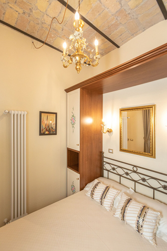 Bedroom 5, Kings Home In Rome, Rome