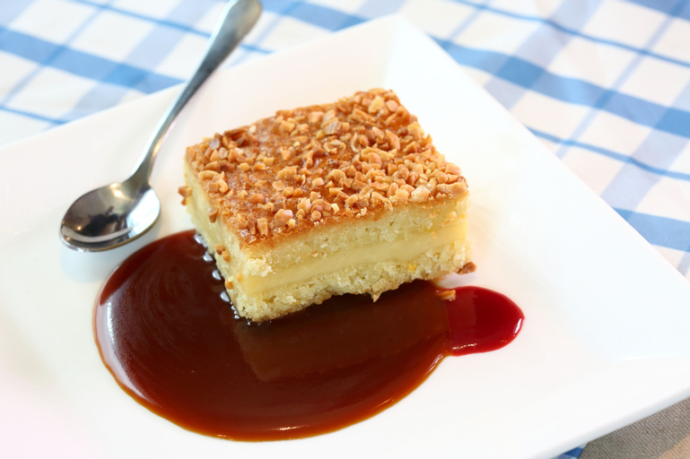 Food & Drinks 16