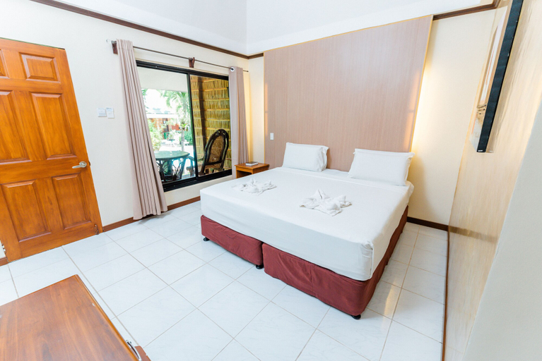 Bedroom 3, Dumaluan Beach Resort, Panglao