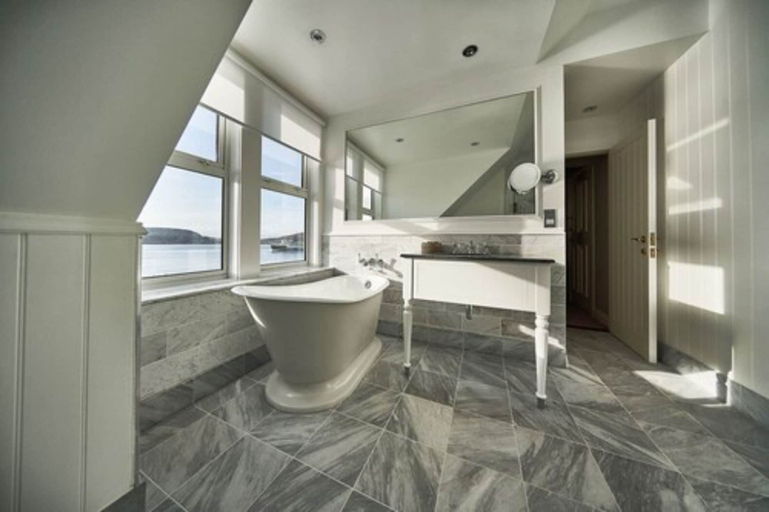 Bathroom 5, Oban Bay Hotel, Argyll and Bute