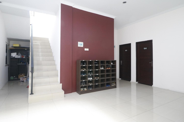 Others 5, RedDoorz @ Jalan Krakatau Medan, Medan