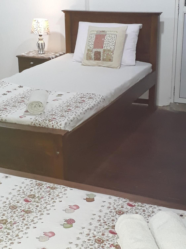 Bedroom 3, Lighthouse Guest, Galle Four Gravets