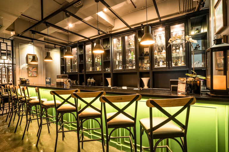 Food & Drinks 24