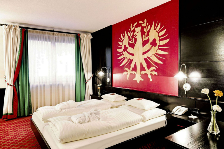 Bedroom 3, Hotel Schrofenstein, Landeck