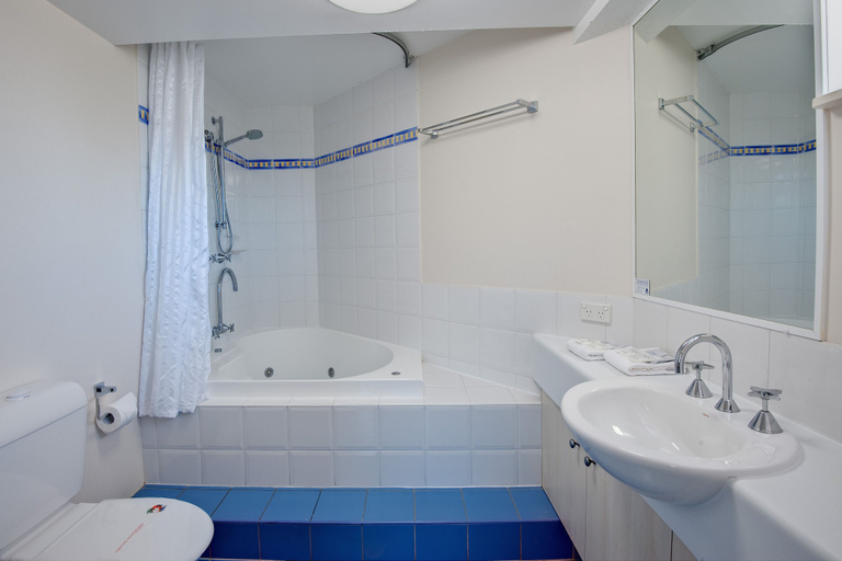 Bathroom 4, Nautilus Mooloolaba, Maroochy - Mooloolaba