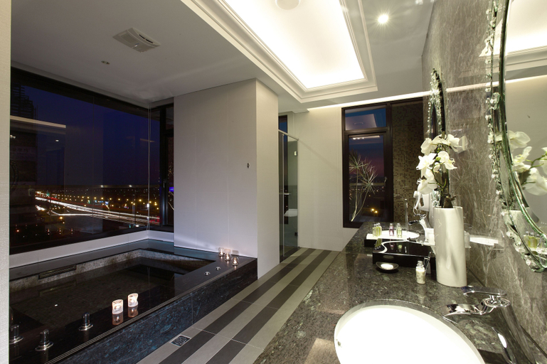 Bathroom 5, Icloud Luxury Resort & Hotel, Taichung