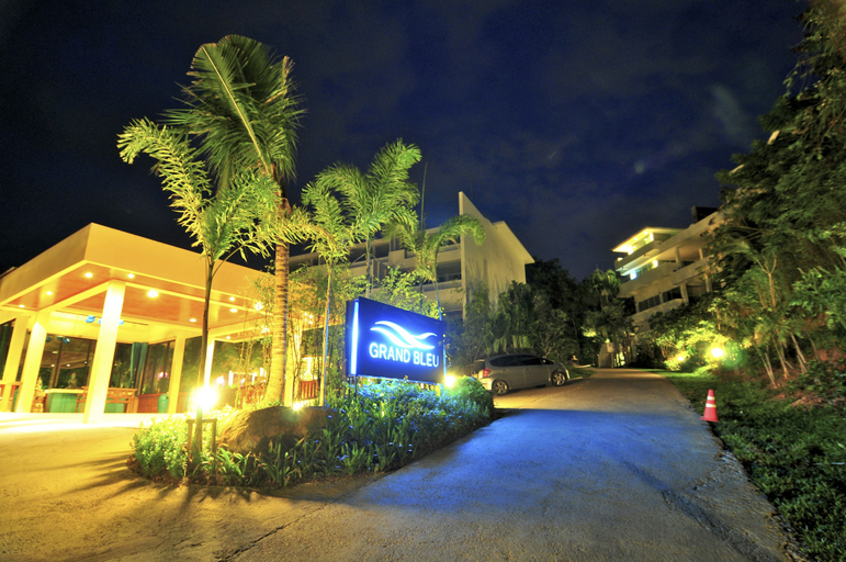 Exterior & Views, Grand Bleu Ocean View Pool Suite, Phuket Island
