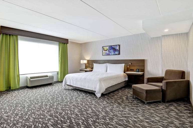 Bedroom 3, Hilton Garden Inn Toronto/Ajax, Durham