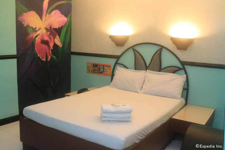 Bedroom 3, Halina Drive Inn Hotels - Sta Mesa, Manila City