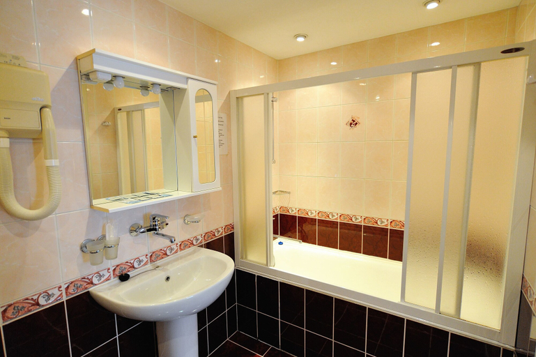 Bathroom 4, Annushka Hotel, Sankt-Peterburg gorsovet
