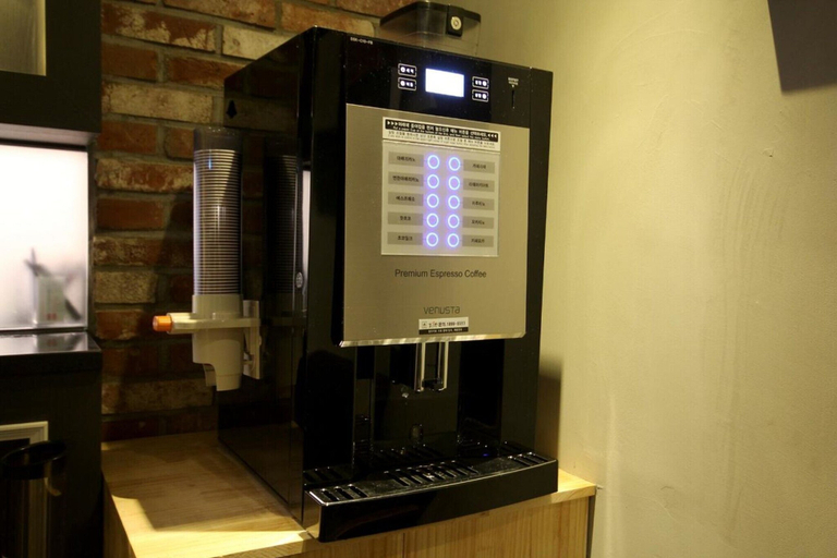Others 5, Changwon Masan No25 Odong, Masan
