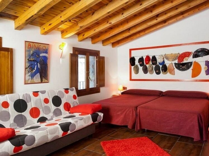Bedroom 2, Casa Rural Villa Liquidambar, La Rioja
