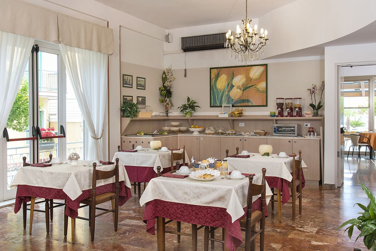 Food & Drinks 5, Hotel Olimpia, Rimini
