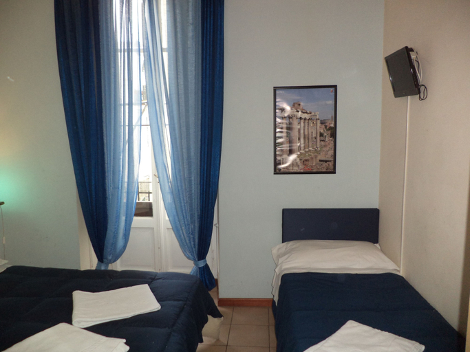 Bedroom 3, Quo Vadis Roma 2, Rome