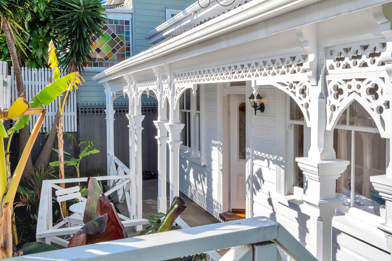 Exterior & Views 2, Classic 3 Bedroom Home near Ponsonby Rd, Waitakere