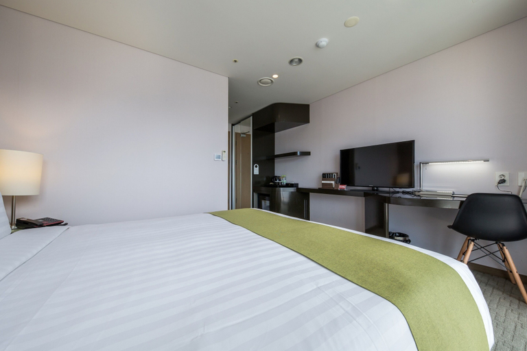 Bedroom 4, Aventree Hotel Busan, Jung