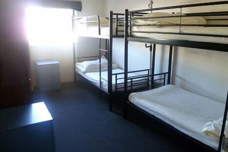 Bedroom 3, K Road City Travellers Backpackers, Waitakere