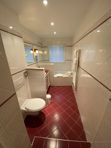 Bathroom 5, La Metairie, Pas-de-Calais